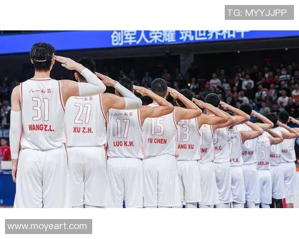 中国男篮迎战刚果队全力争胜展现实力与团队精神
